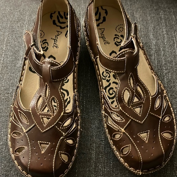 Propet Shoes Propet Jenna Womens Size 8 Wide Brown Leather Closed